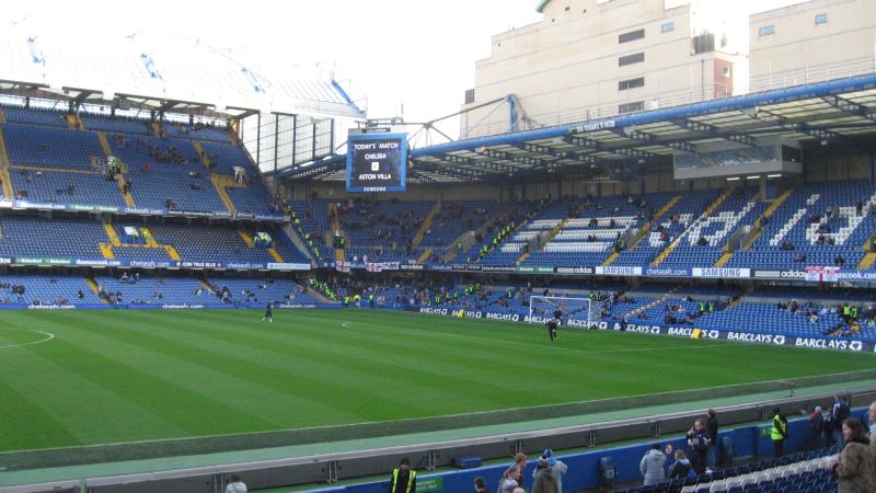 Vets near Stamford Bridge sue to stop Chelsea's £2bn stadium