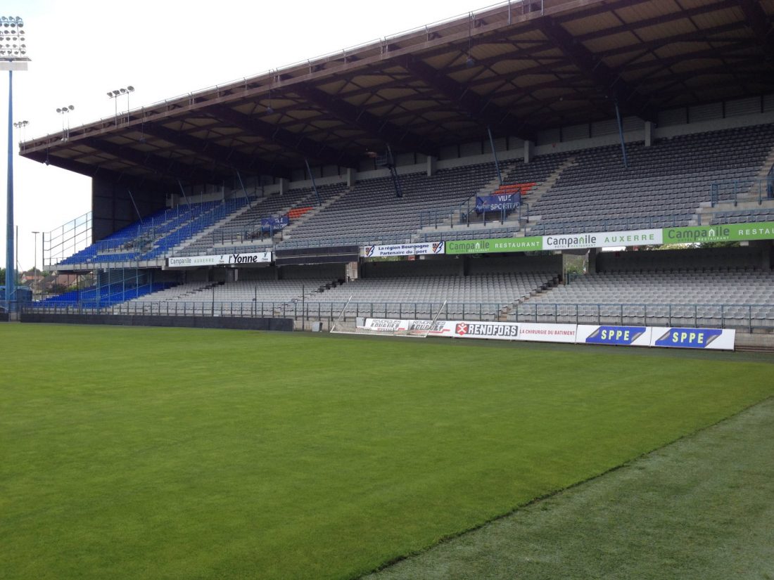 Stade Abbé Deschamps