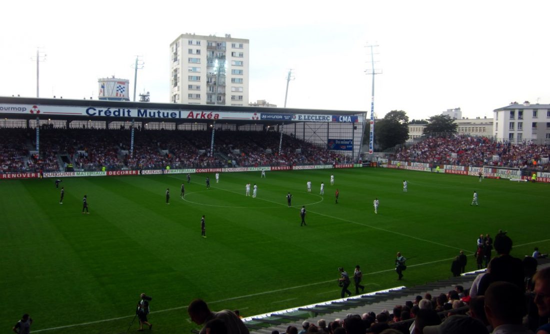 Stade Francis-Le Blé