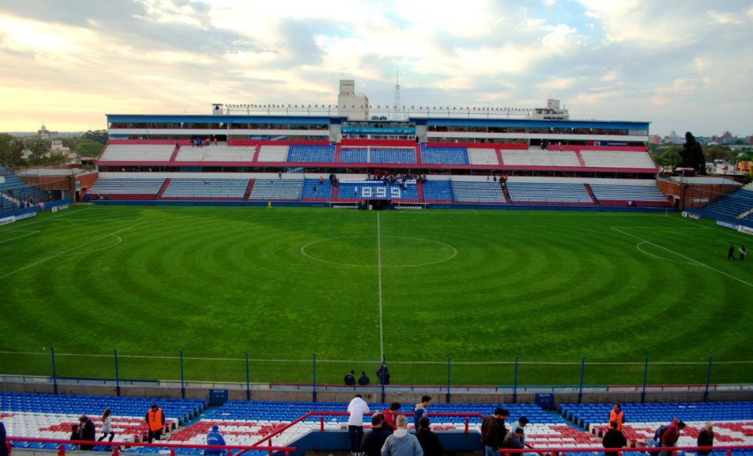 Championes de futbol Club Nacional de football — Stadium