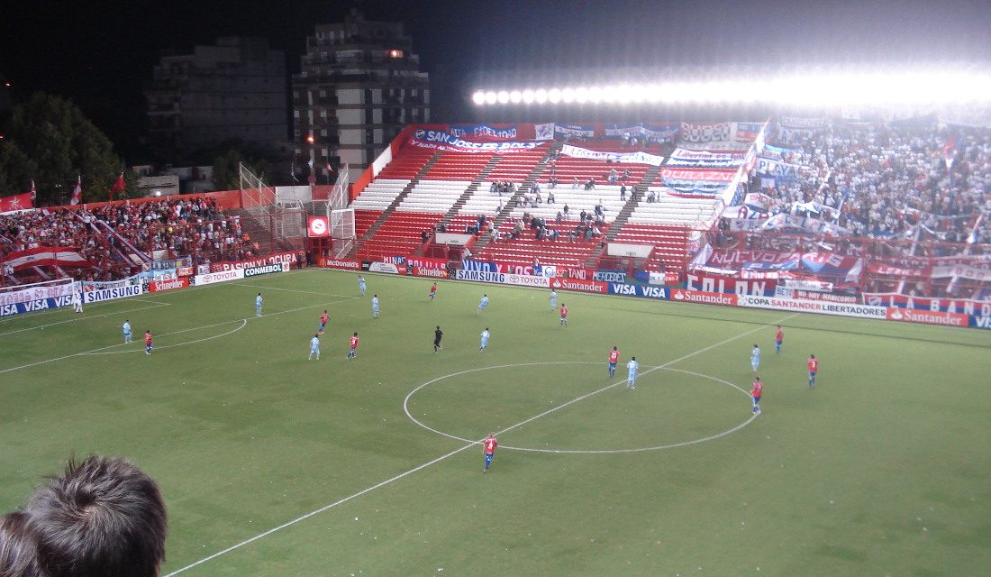 Sport in Buenos Aires Province: CA Banfield, Chacarita Juniors