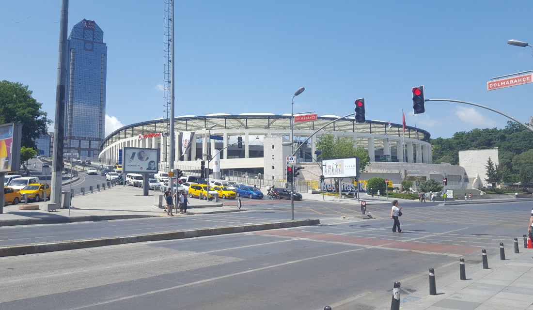 Vodafone Arena :: Turquia :: Página do Estádio 